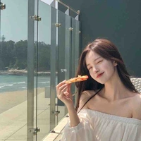 Nguỵ Khả Trinh || Luixin