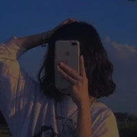Lục Nguyệt Nguyệt_trước khi xuyên không