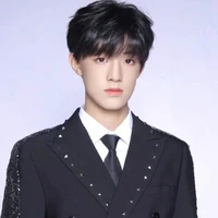 Trương Trạch Vũ ( vệ sĩ 5 )