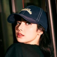 Lalisa Manoban (Cô)