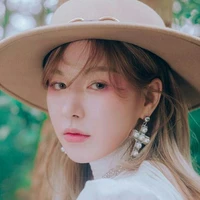 Son Seung-Wan {Wendy}