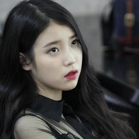 IU [ Y ]