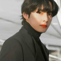 Taehyung (V)