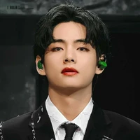 Kim Taehyung (V)