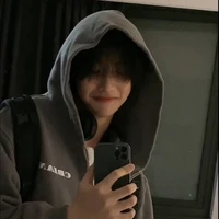 Tinh Nhật Hoàng ( bff nu9 )