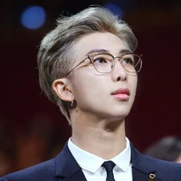 Kim Namjoon (ba cô và y)