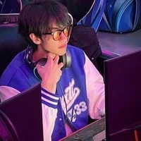 Gia Minh Phúc - deron