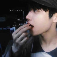 𝒚𝒆𝒐𝒎 𝒑𝒊𝒔𝒄𝒆𝒔 | @𝑝𝑖𝑠𝑐𝑒𝑦𝑒𝑜𝑚