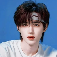 Tống Á Hiên 🐳