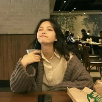 Gia Hoàng Linh_(em gái na9)