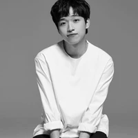 Han Gyeong Su