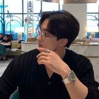 Tiêu Tu Kiệt-anh trai cô