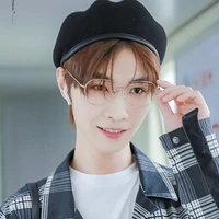 Tống Kế Dương (Bạn thân của VNB)