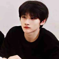 Dư Vũ Hàm 