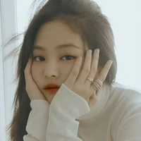 Jennie (Em)