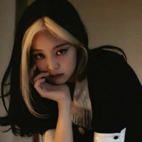 Jennie Kim - Chị -