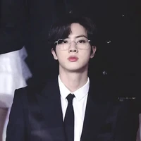 JIN - mẹ Y