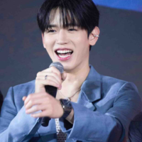 New Thitipoom Techaapaikhun