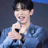 New Thitipoom Techaapaikhun