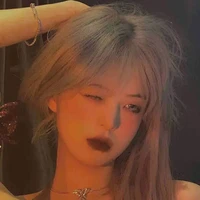 Ngọc  Huyền Linh-bff nu9