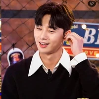 La Seo Joon ( anh trai cô )