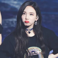 Nayeon(Na)
