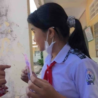 Quyên(đứa con thứ của Đạ).