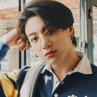 Jeon Jungkook(Cậu)