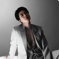 Anh Tú Atus-Bùi Anh Tú