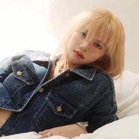 Lalisa Manobal (cô)