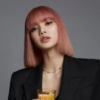 Lalisa [cô]