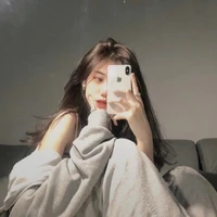 Lệ Ngọc( bạn thân2 của nư9 )