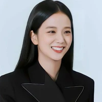 Kim JiSoo