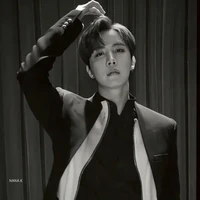 Jung Hoseok-Hopi-Chàng