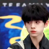 Tả Hàng _cậu