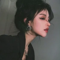 Âu Dương Nguyệt Hy _ U Ryy