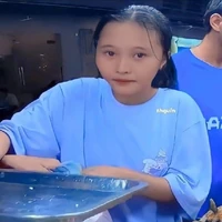 Chung Thị Thanh Ngân ( Adela )