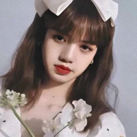 Lalisa Manoban (cô)