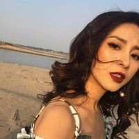Hà Linh-mẹ Q.Anh