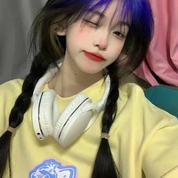 Huỳnh Ái Vy-bff nu9