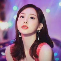 Im Nayeon (Na)