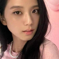 JiSoo [ Chị ]
