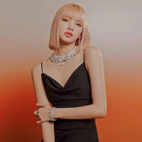 Lisa [ cô ]