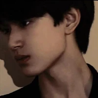 Tr.Cực 🥜 ( anh )