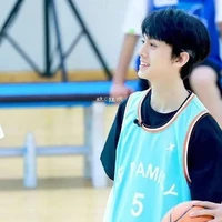 Tả Hàng (hồi nhỏ)