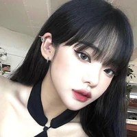 Hoàng Thùy Mai