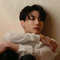Jeon Jungkook(papa cậu)