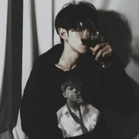 Lãnh Hàn Tuấn Kiệt/anh nữ9