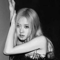 roses_are_rosie