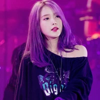Lee IU/Cô